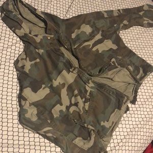 Green, Brown, and tan jacket🌿